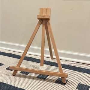Conda Wooden Tabletop Easel